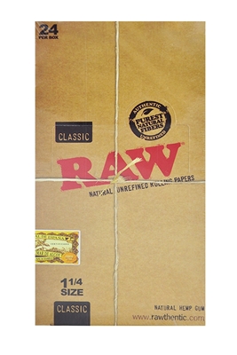 Picture of RAW Classic Papers  1 1/4  24S